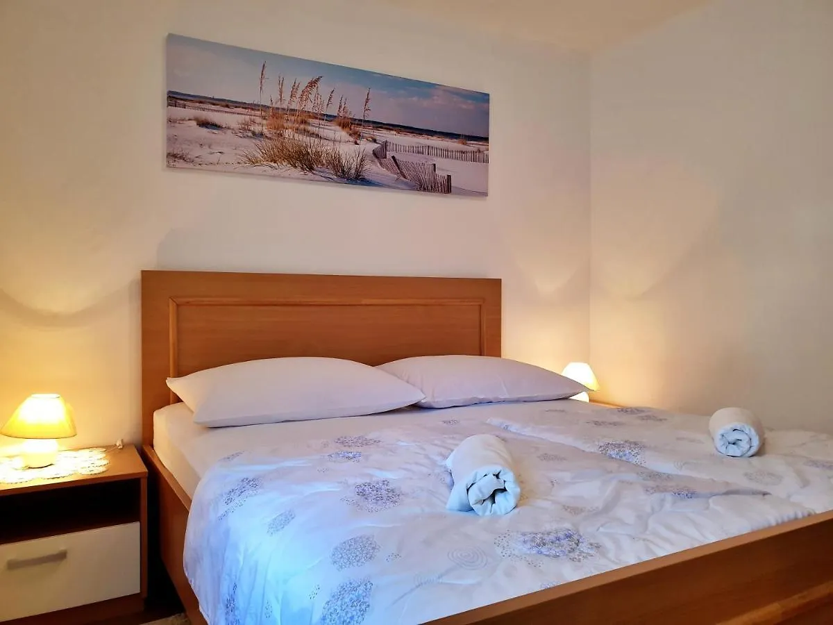 Apartments By The Sea Cizici, Krk - 19177 Malinska Croatia